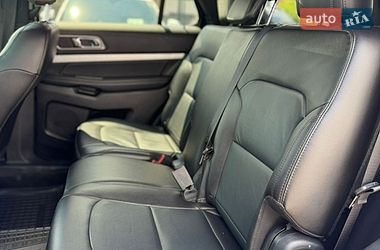 Внедорожник / Кроссовер Ford Explorer 2016 в Ивано-Франковске