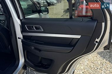 Внедорожник / Кроссовер Ford Explorer 2016 в Ивано-Франковске