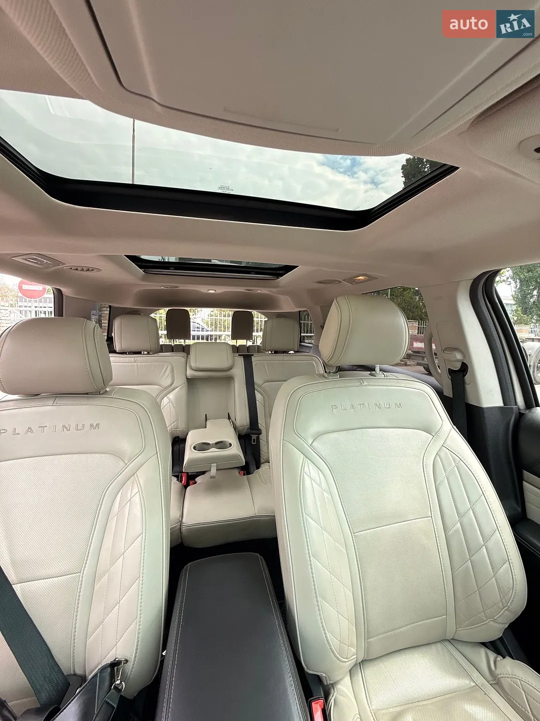 2016 Ford Explorer - мініатюра 21