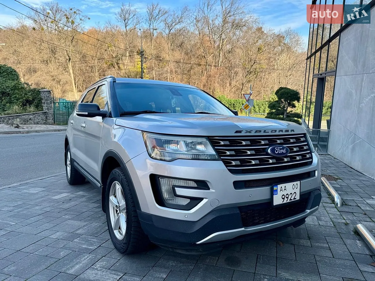 2016 Ford Explorer - мініатюра 19