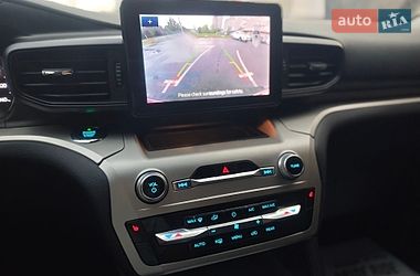 Позашляховик / Кросовер Ford Explorer 2021 в Львові