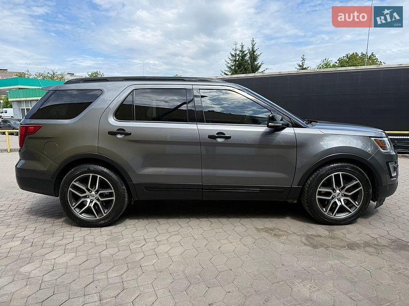 Позашляховик / Кросовер Ford Explorer 2016 в Львові фото 10 Позашляховик / Кросовер Ford Explorer 2016 в Львові