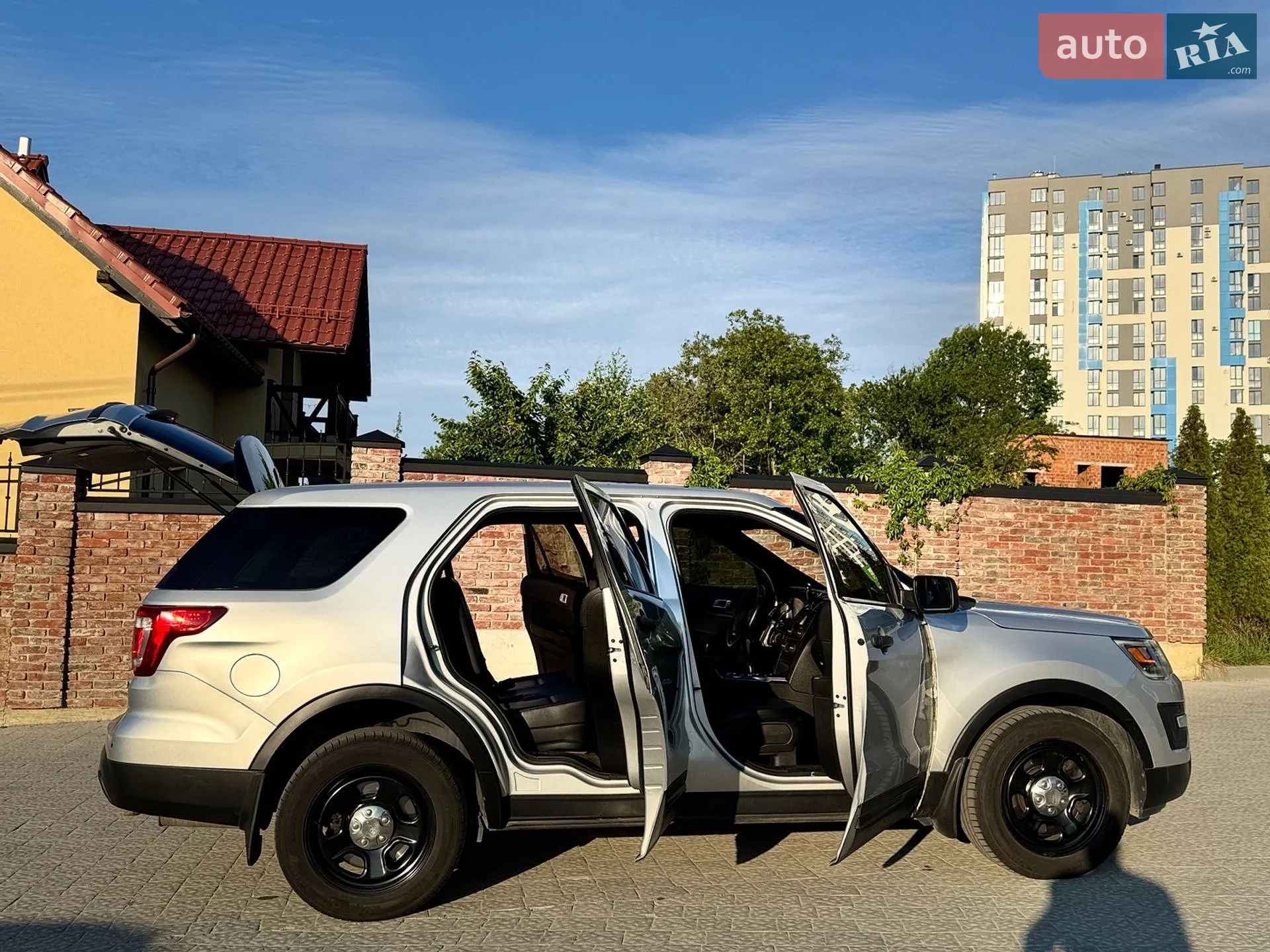 2017 Ford Explorer - мініатюра 4