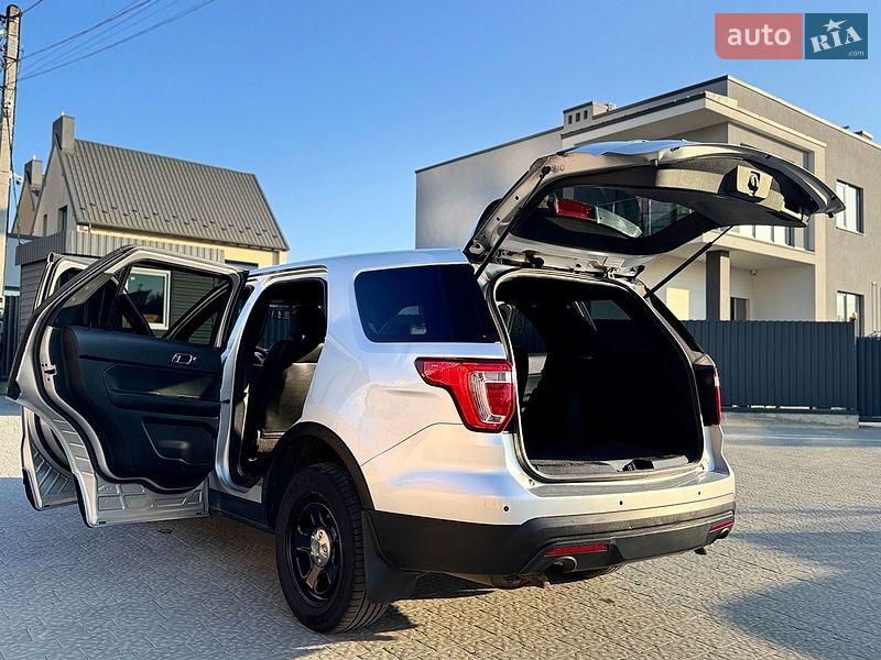 Позашляховик / Кросовер Ford Explorer 2017 в Львові