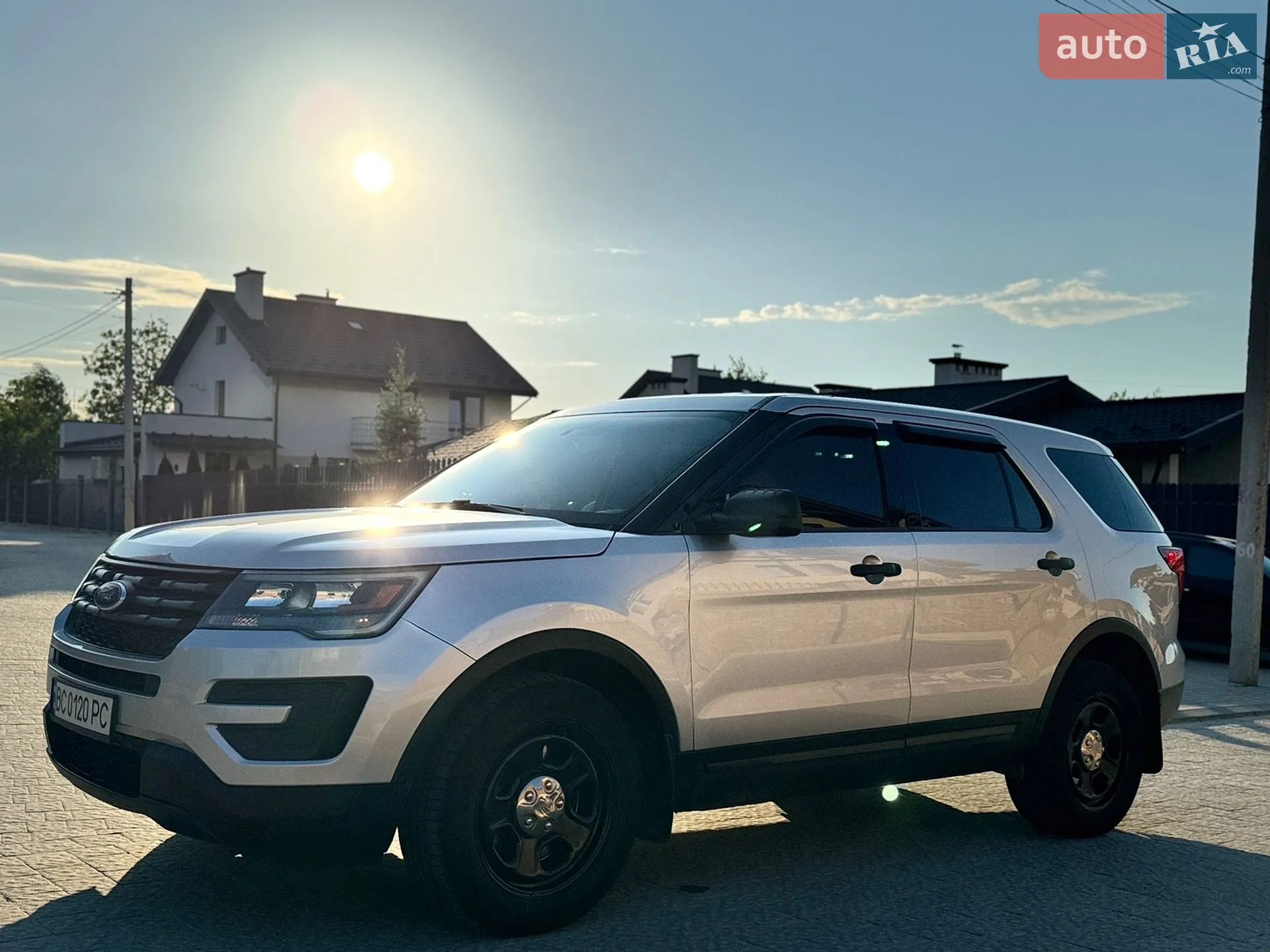 2017 Ford Explorer - мініатюра 23