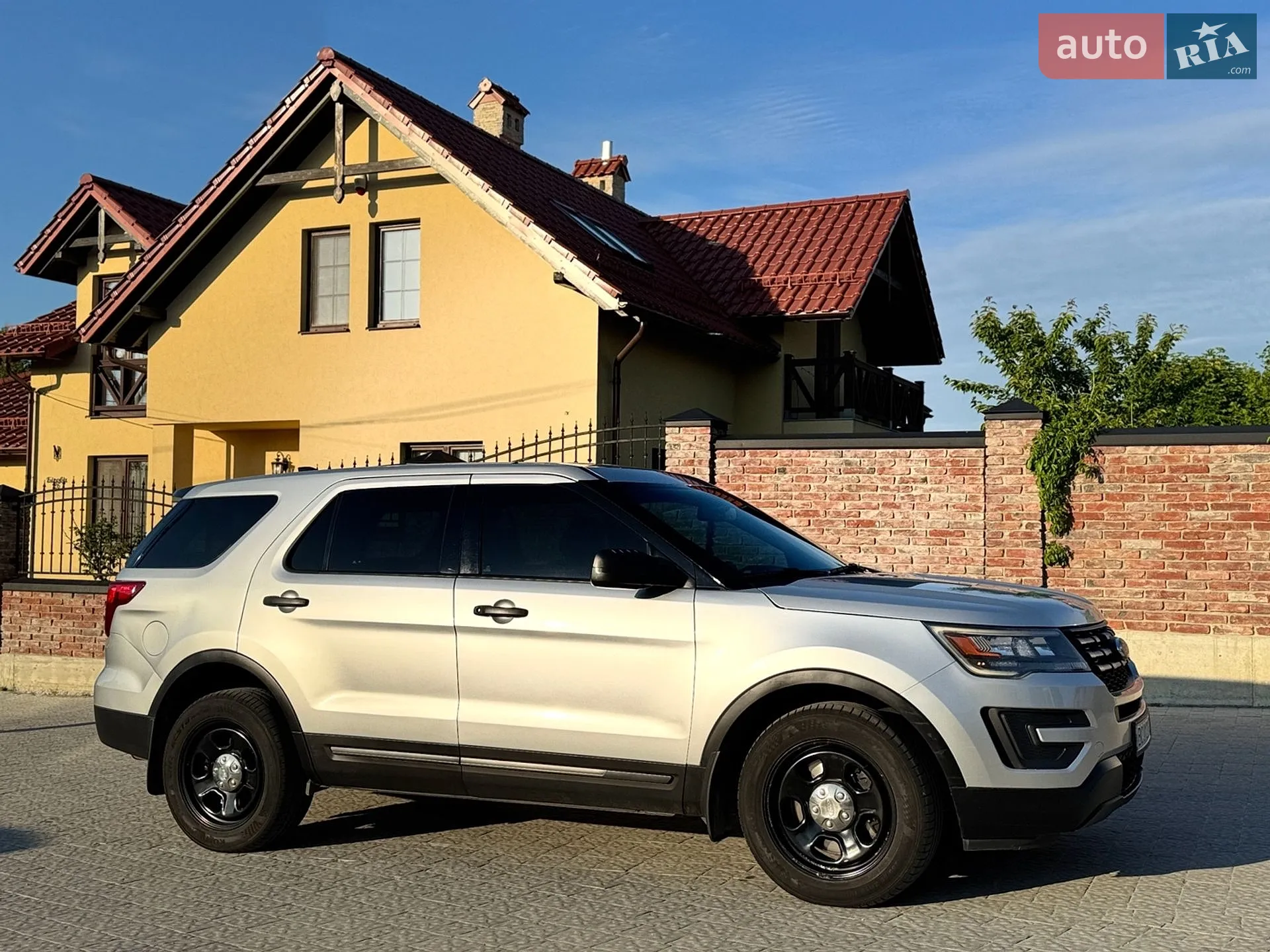 2017 Ford Explorer - мініатюра 31
