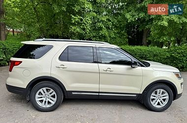 Внедорожник / Кроссовер Ford Explorer 2018 в Тернополе