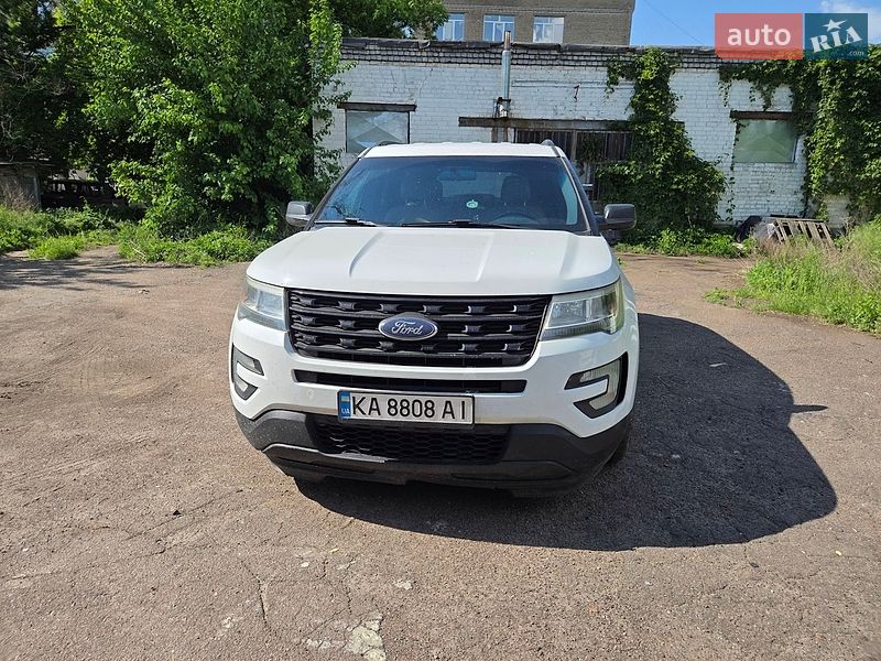 Внедорожник / Кроссовер Ford Explorer 2016 в Киеве
