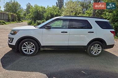 Позашляховик / Кросовер Ford Explorer 2016 в Києві