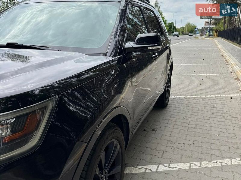 Позашляховик / Кросовер Ford Explorer 2018 в Києві