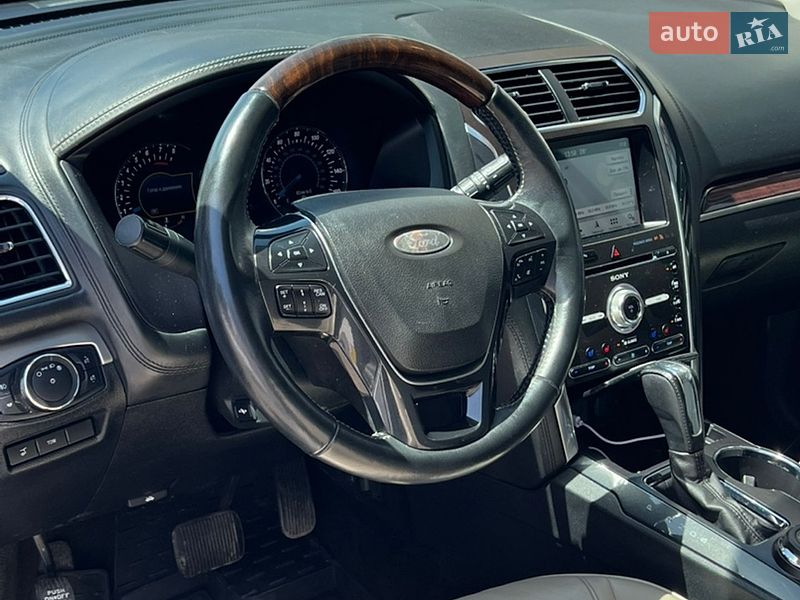 Внедорожник / Кроссовер Ford Explorer 2017 в Одессе
