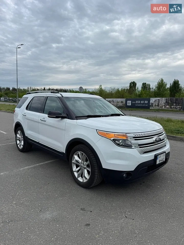 2011 Ford Explorer - мініатюра 9