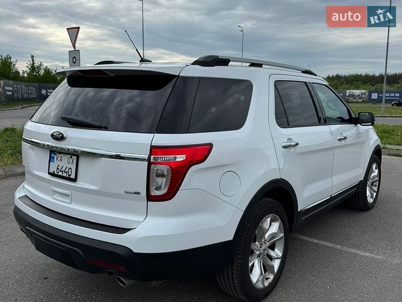 Позашляховик / Кросовер Ford Explorer 2012 в Києві
