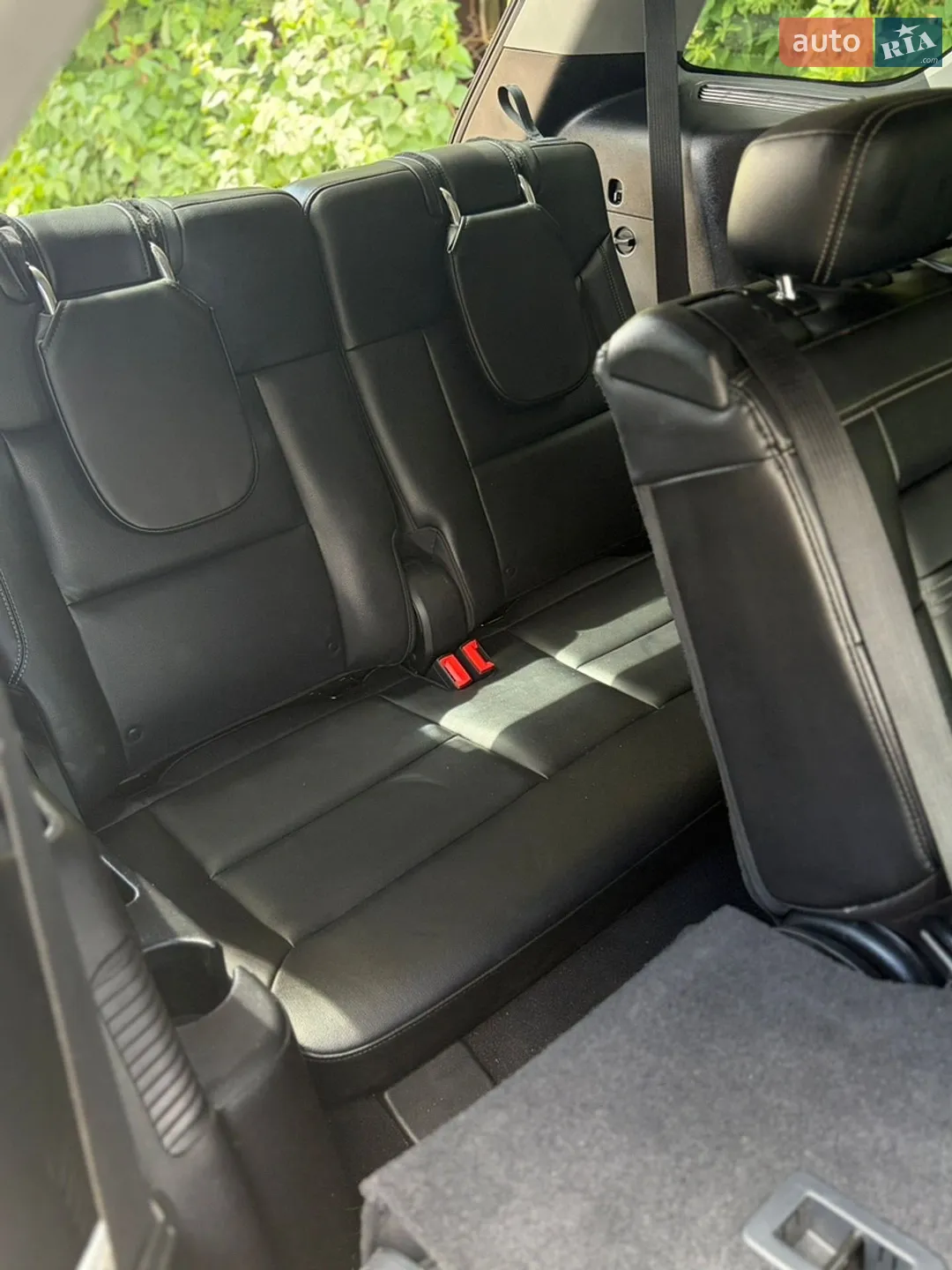 2020 Ford Explorer - мініатюра 14