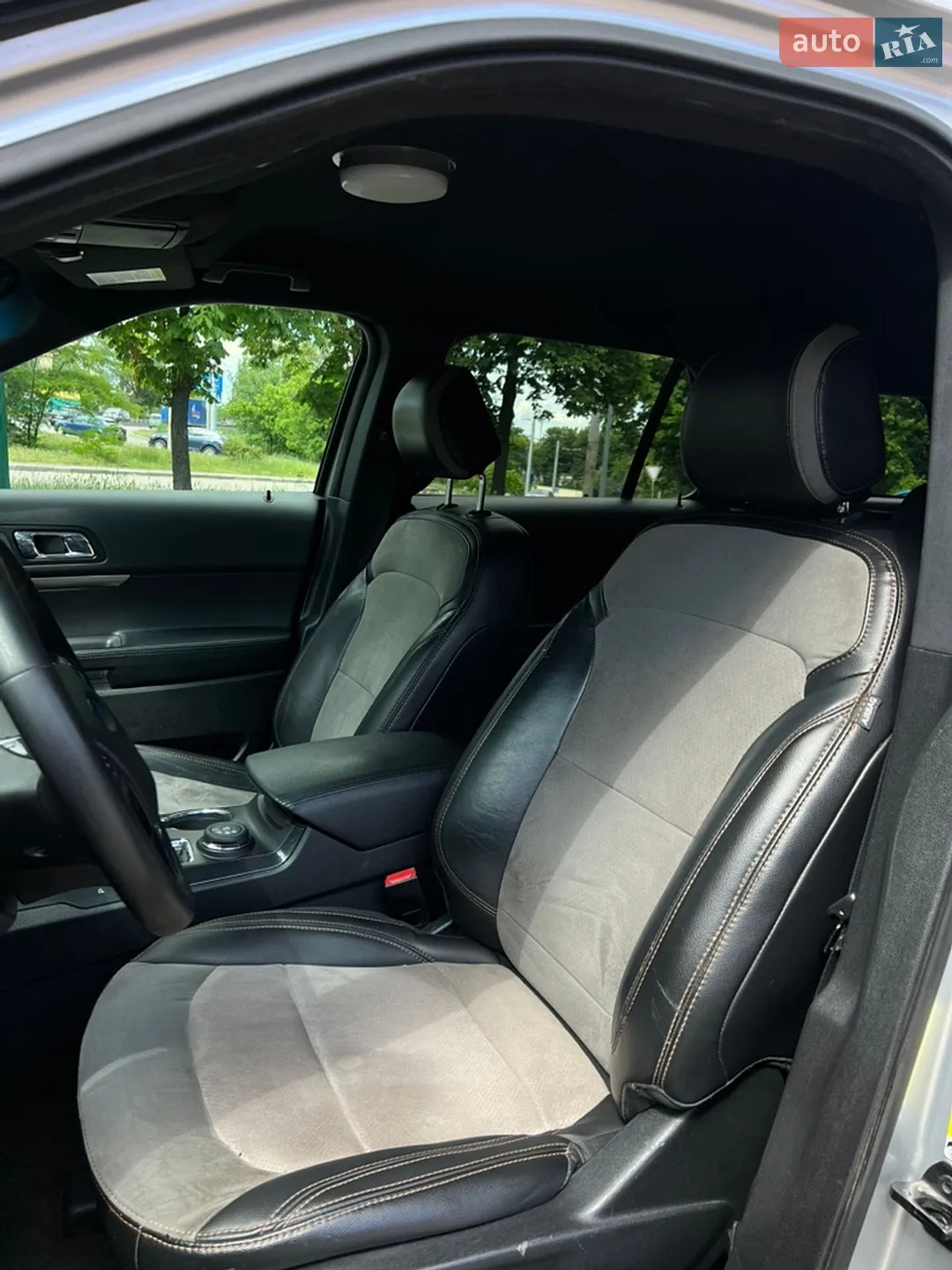 2018 Ford Explorer - мініатюра 38