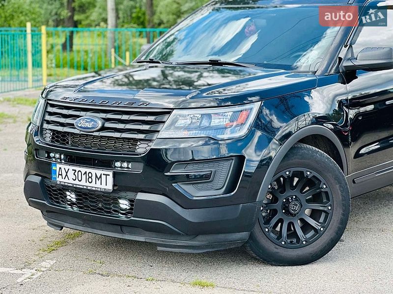 Позашляховик / Кросовер Ford Explorer 2017 в Харкові
