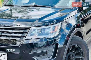 Позашляховик / Кросовер Ford Explorer 2017 в Харкові