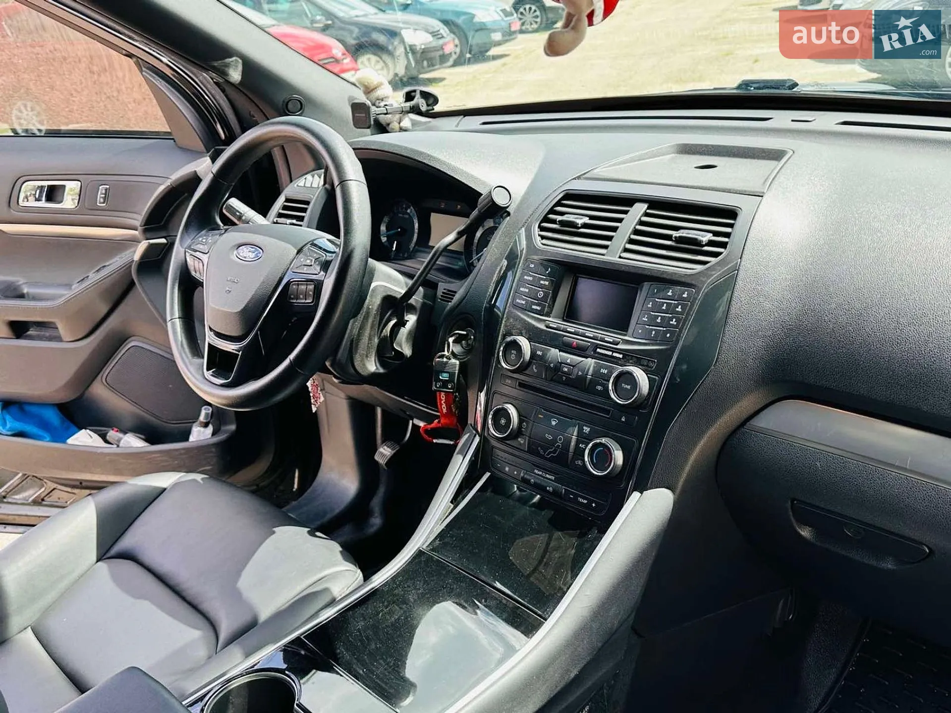 2017 Ford Explorer - мініатюра 25
