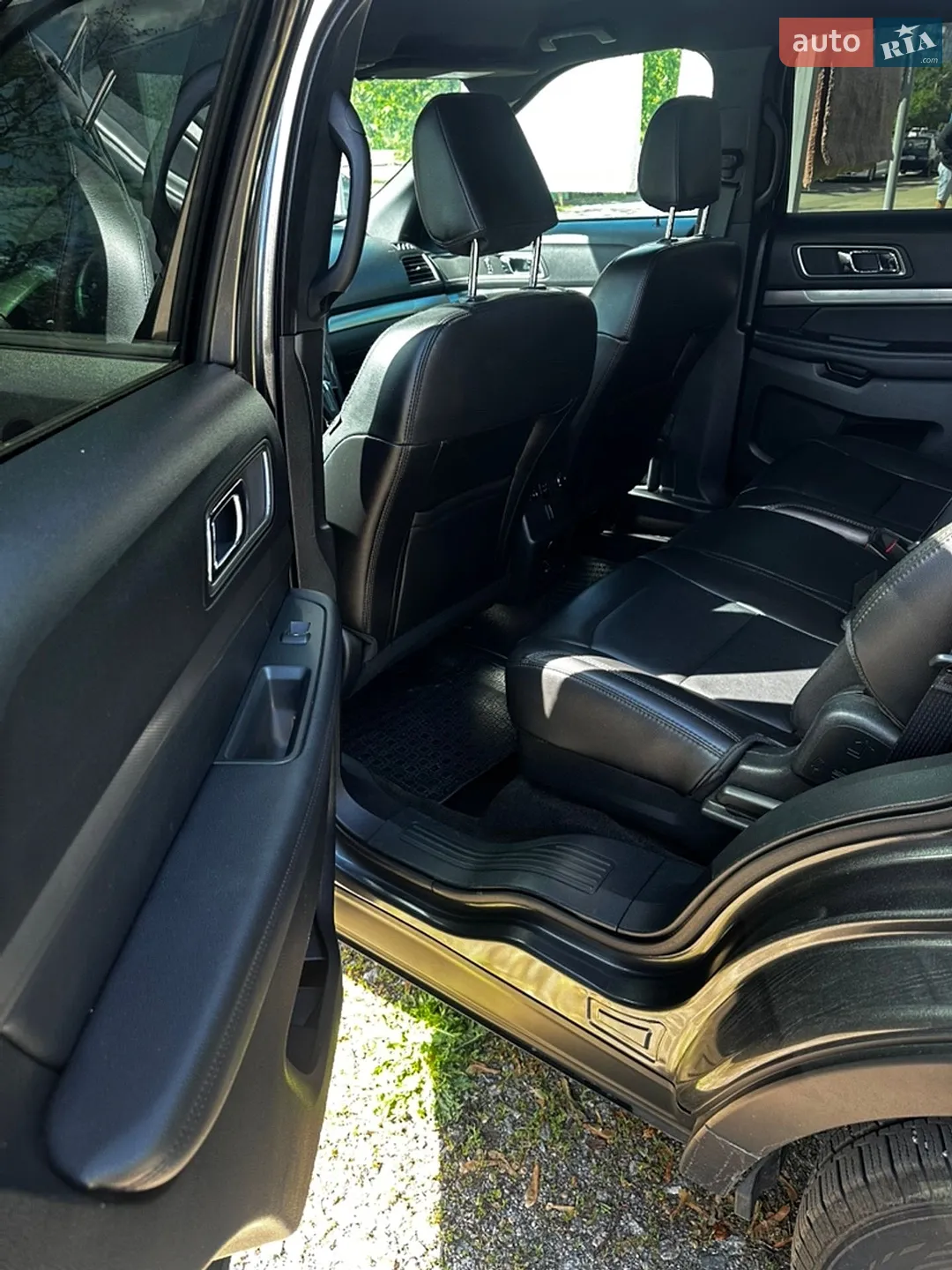 2018 Ford Explorer - мініатюра 15