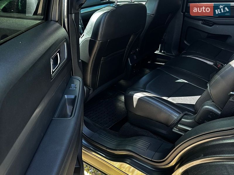 Позашляховик / Кросовер Ford Explorer 2018 в Кропивницькому