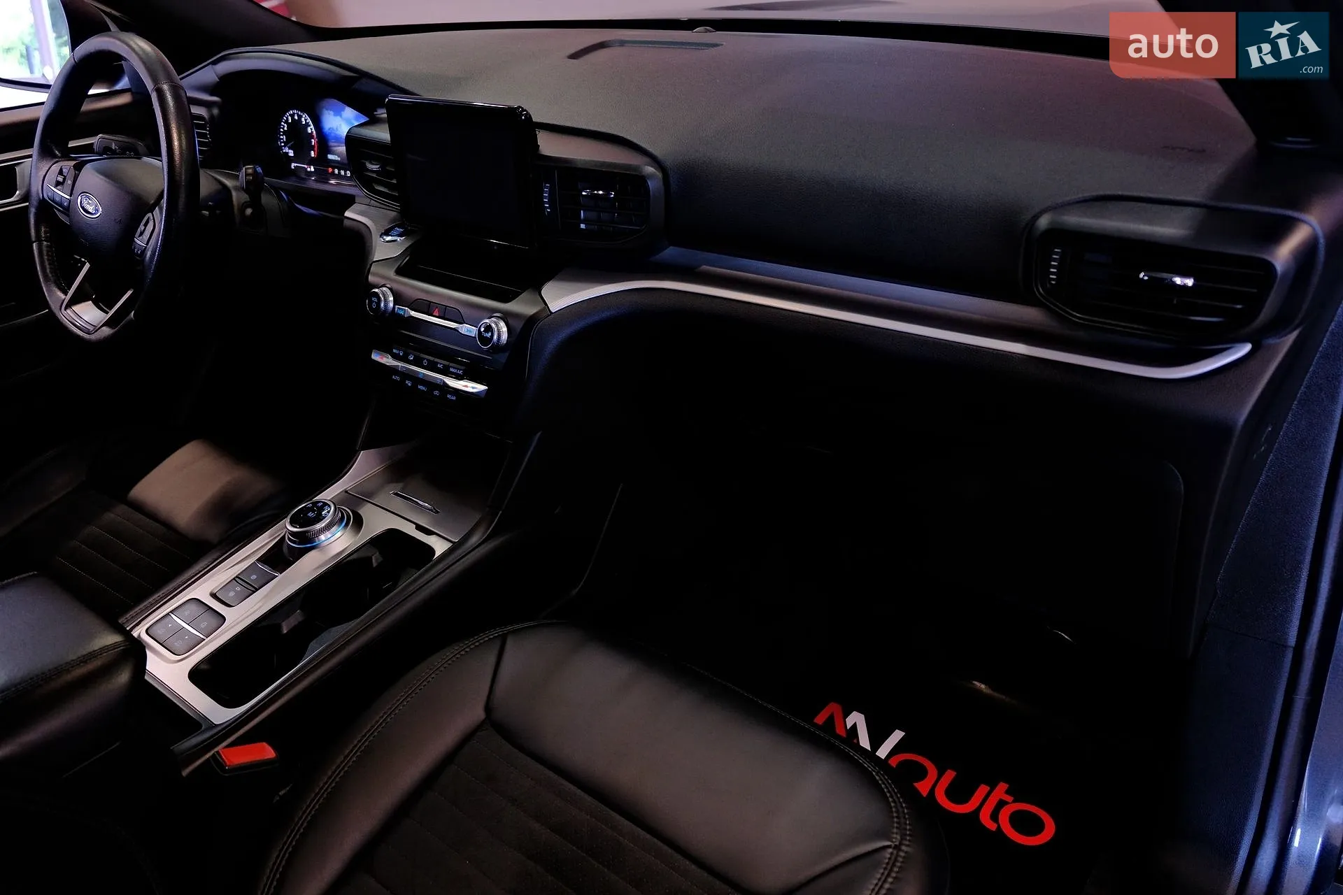 2020 Ford Explorer - мініатюра 41
