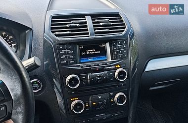 Внедорожник / Кроссовер Ford Explorer 2016 в Ровно фото 8 Внедорожник / Кроссовер Ford Explorer 2016 в Ровно