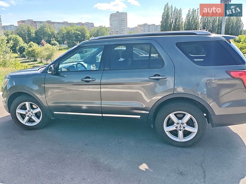 Внедорожник / Кроссовер Ford Explorer 2016 в Ровно фото 2 Внедорожник / Кроссовер Ford Explorer 2016 в Ровно