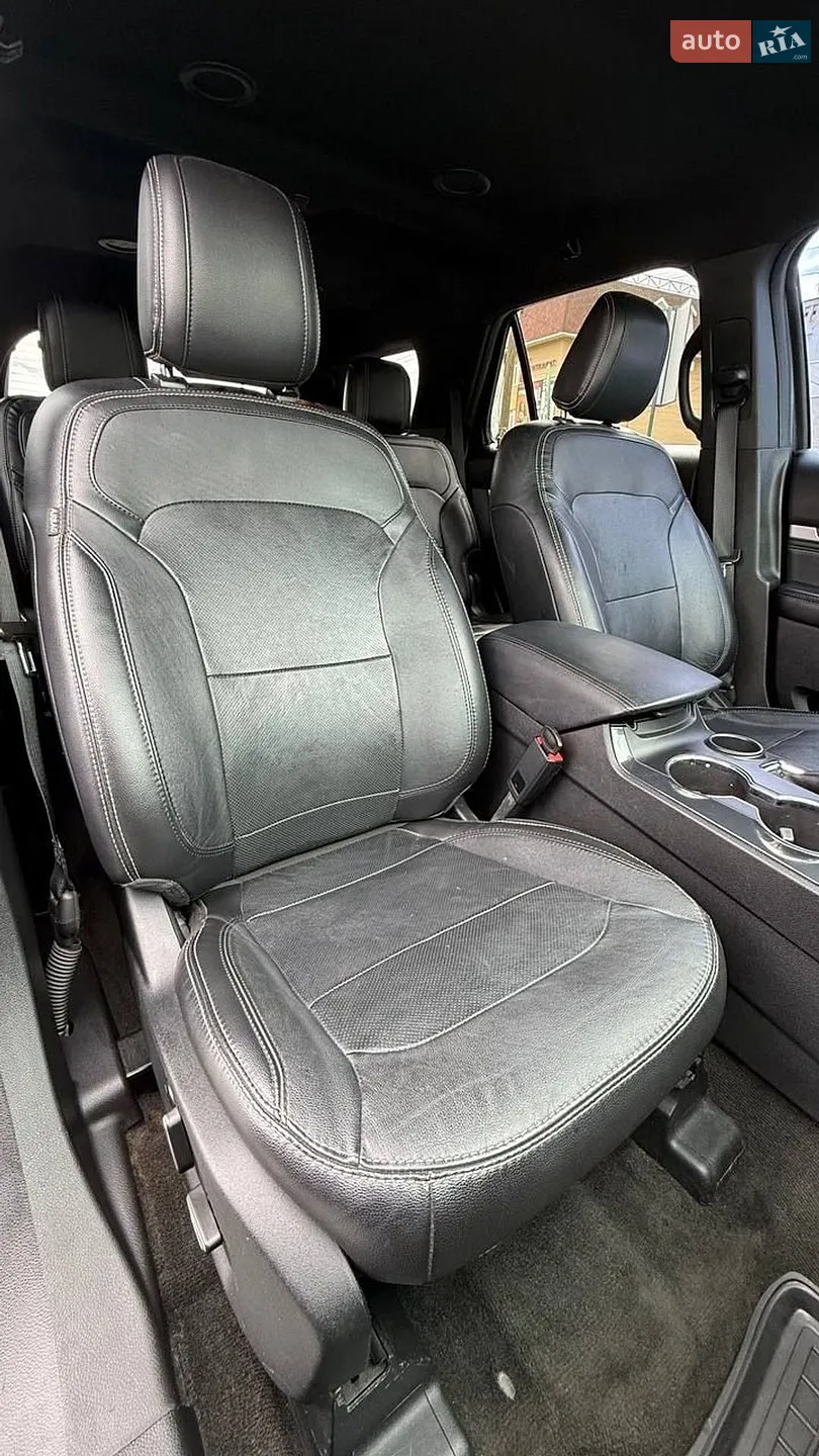 2017 Ford Explorer - мініатюра 25