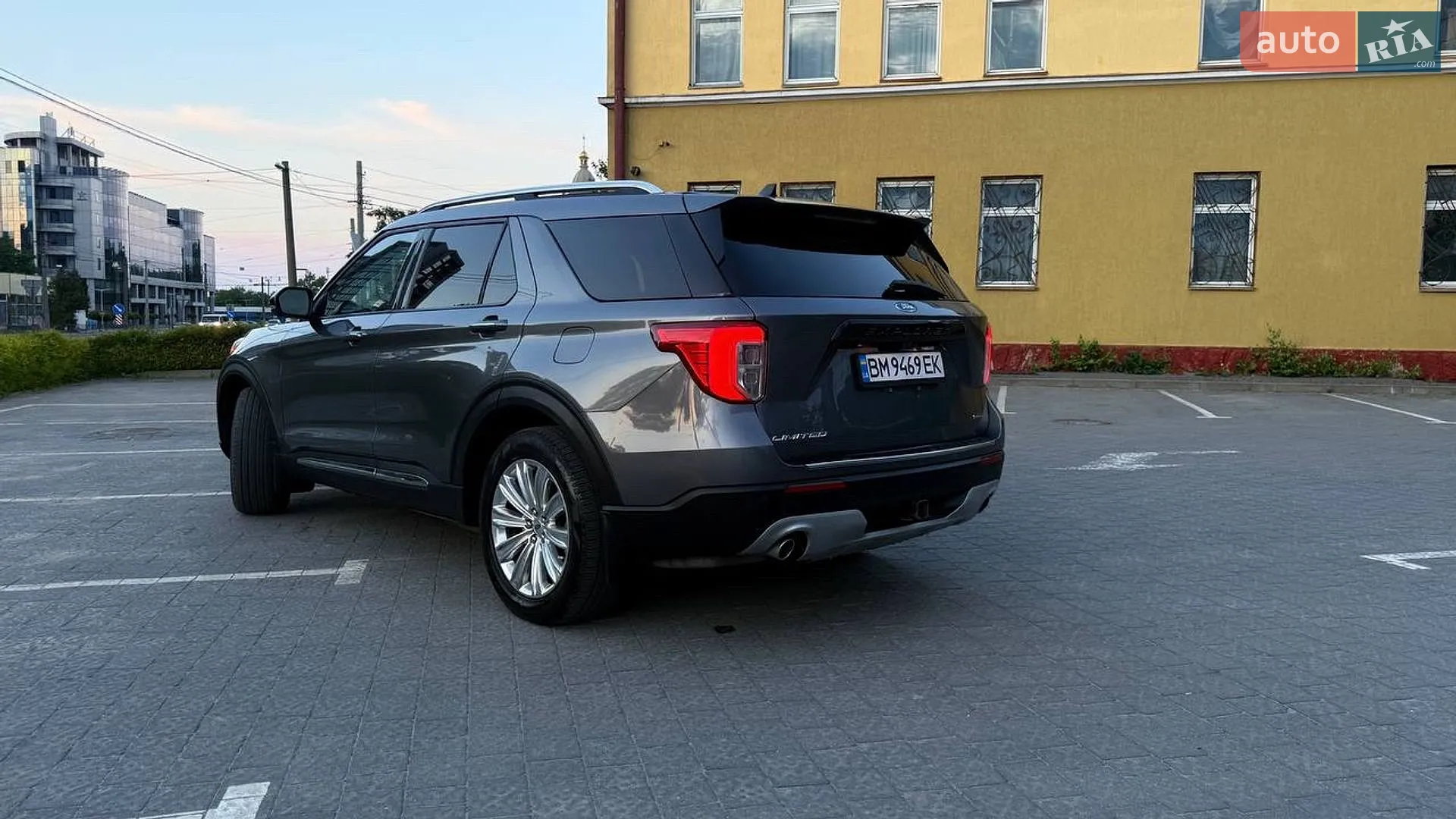 2021 Ford Explorer - мініатюра 13