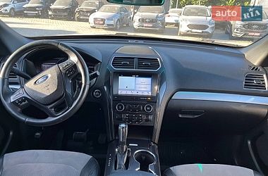 Внедорожник / Кроссовер Ford Explorer 2016 в Львове