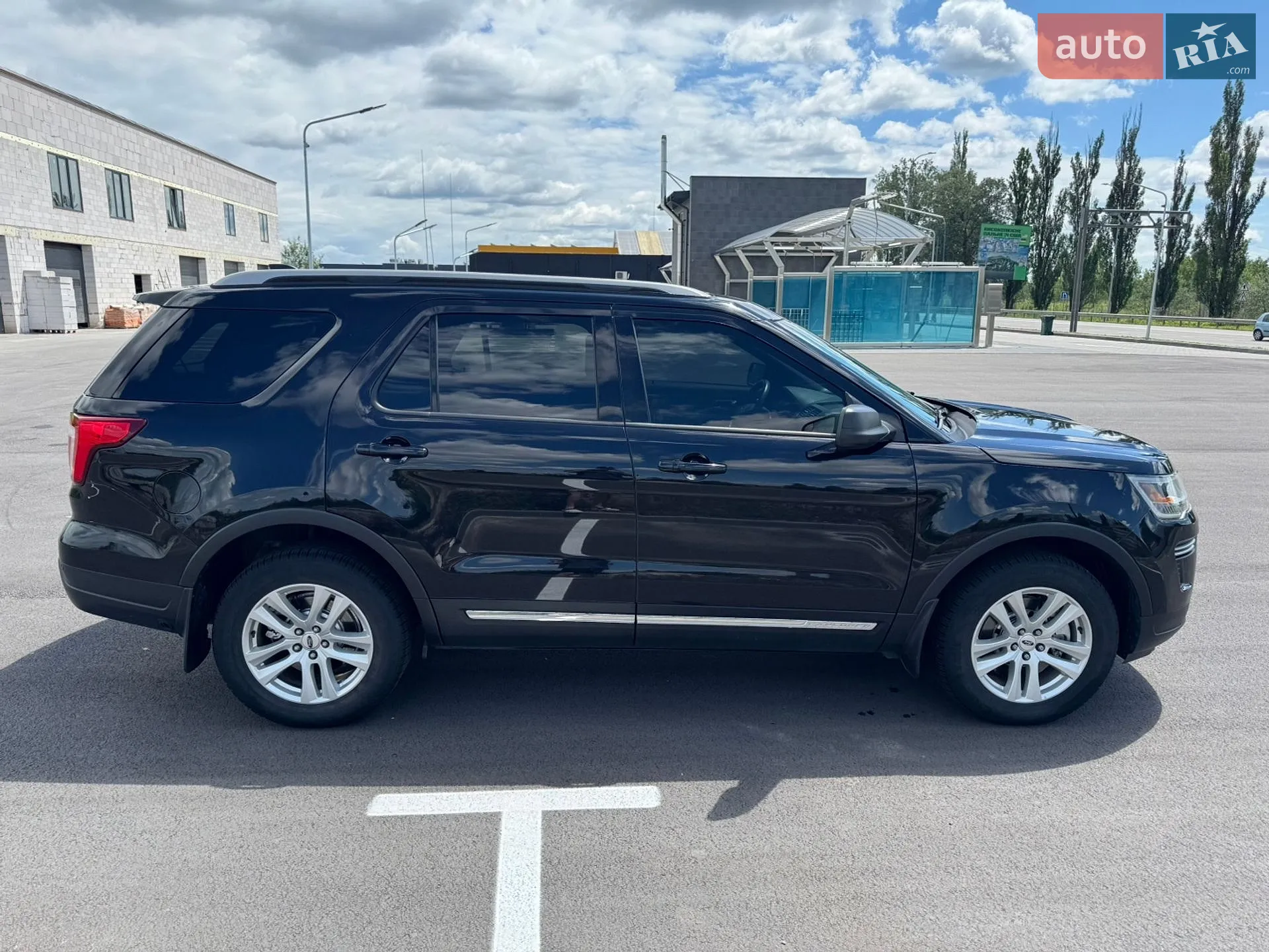 2018 Ford Explorer - мініатюра 15