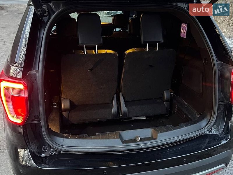 Позашляховик / Кросовер Ford Explorer 2016 в Львові фото 14 Позашляховик / Кросовер Ford Explorer 2016 в Львові