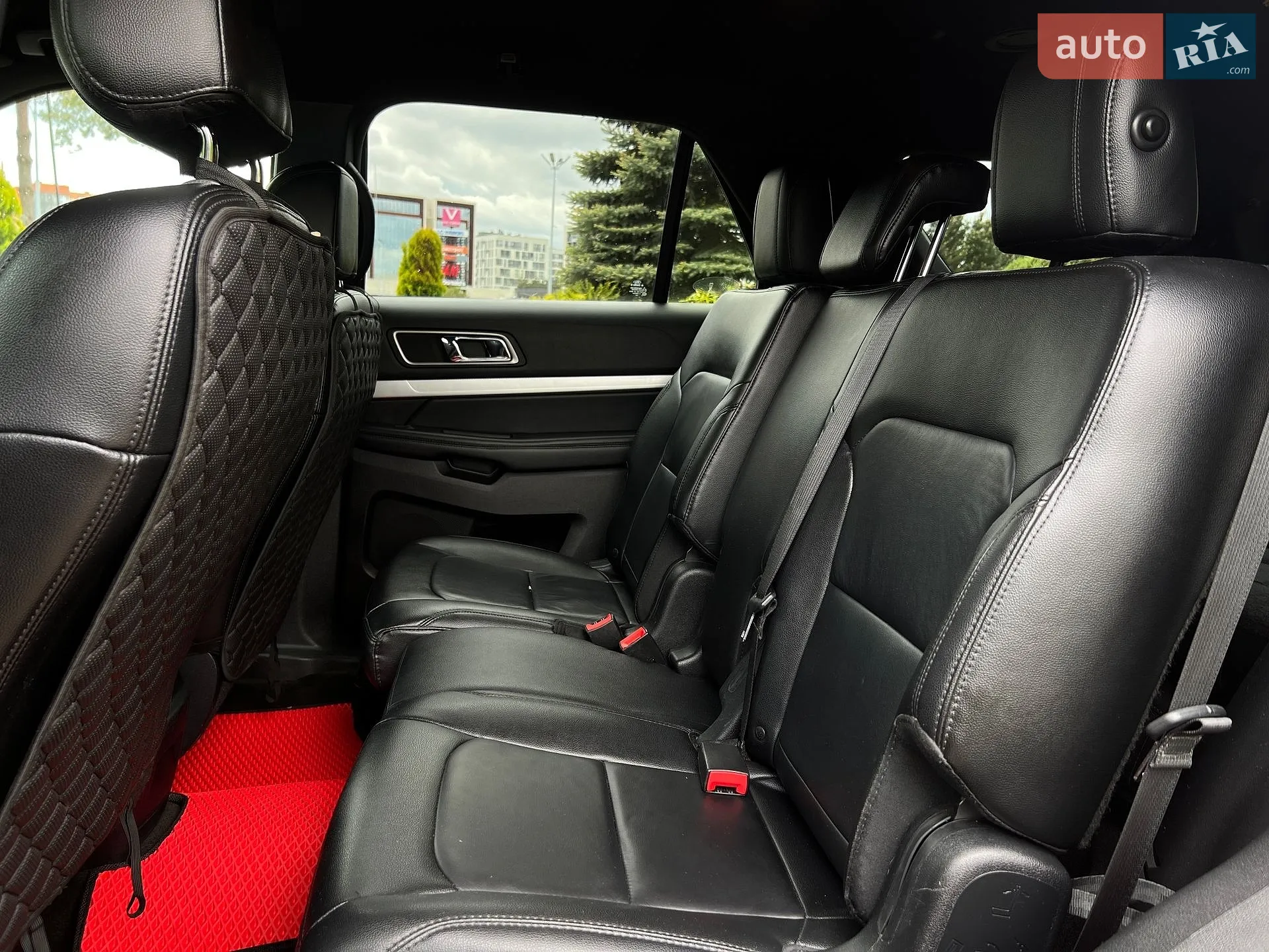 2015 Ford Explorer - мініатюра 25
