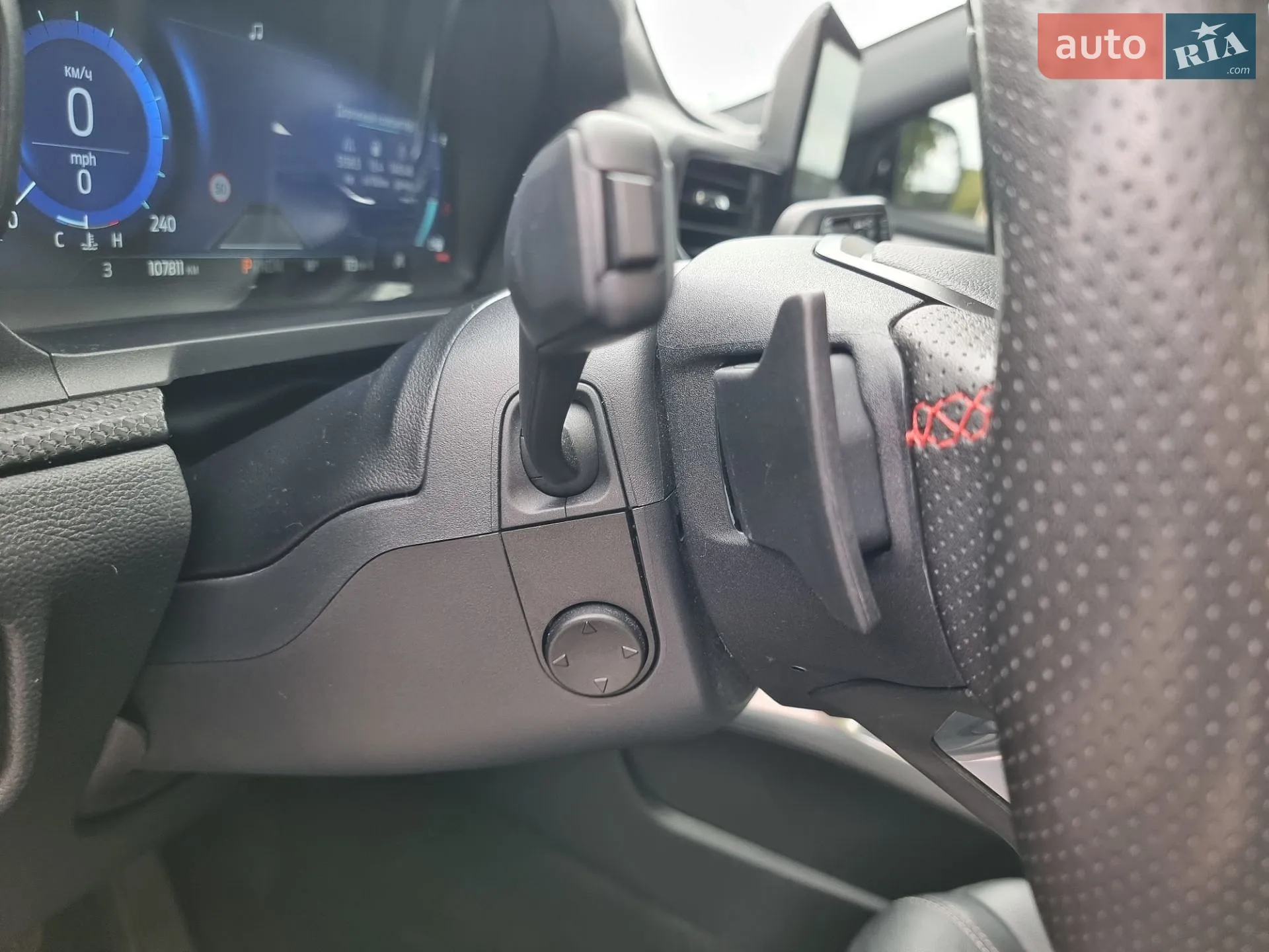 2019 Ford Explorer - мініатюра 25