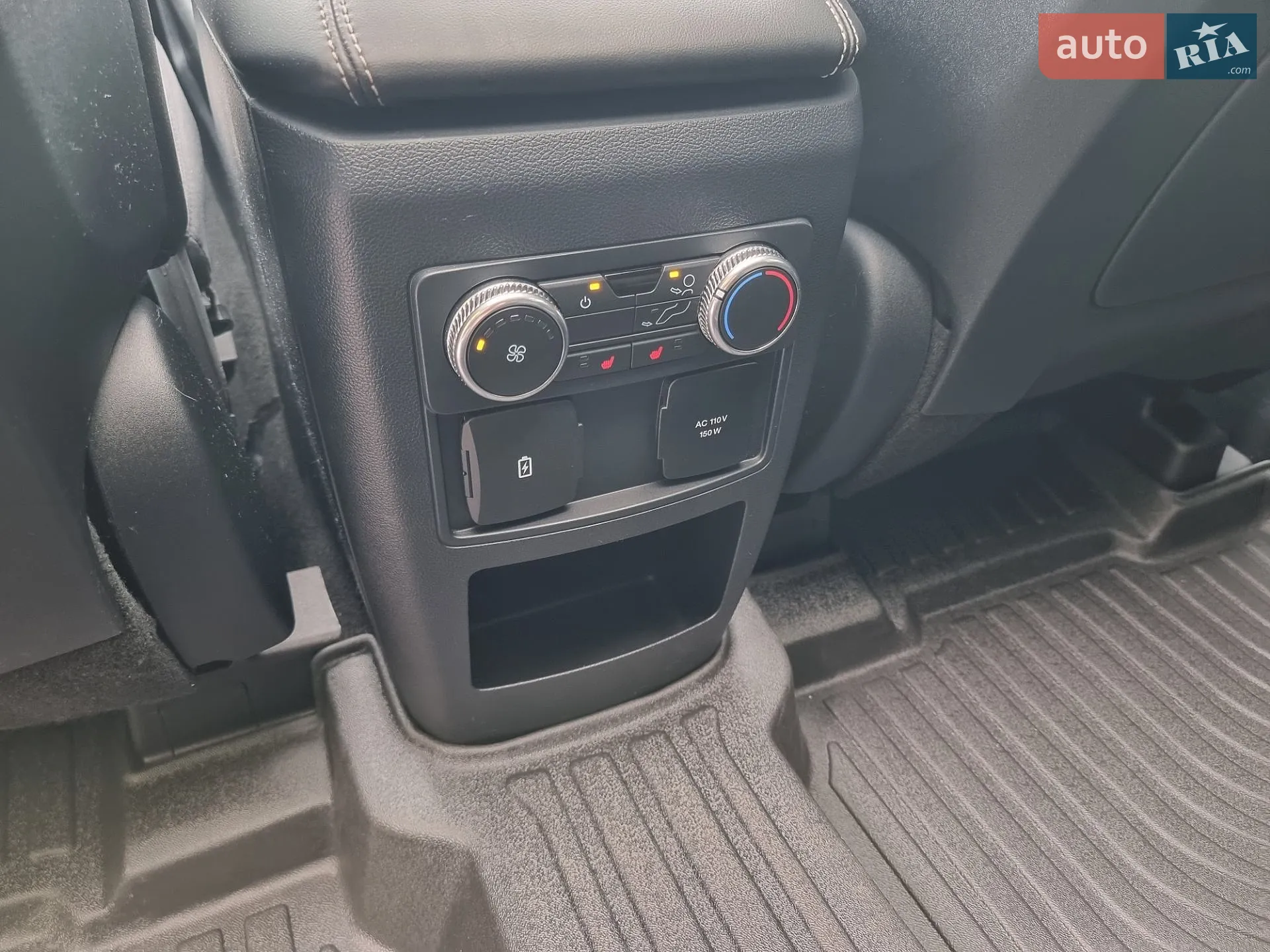 2019 Ford Explorer - мініатюра 37