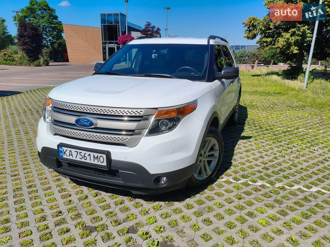 2016 Ford Explorer - мініатюра 24
