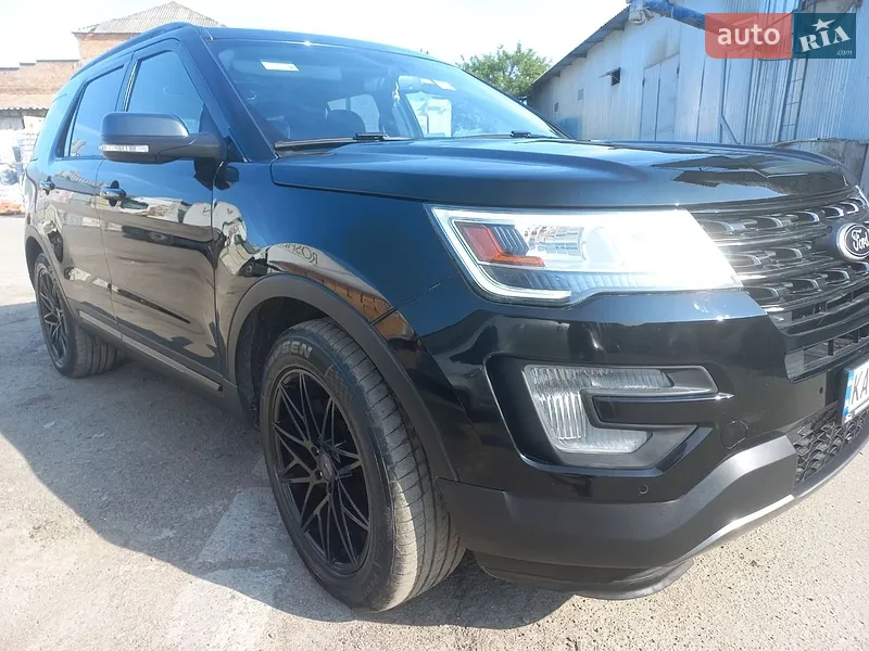 Ford Explorer