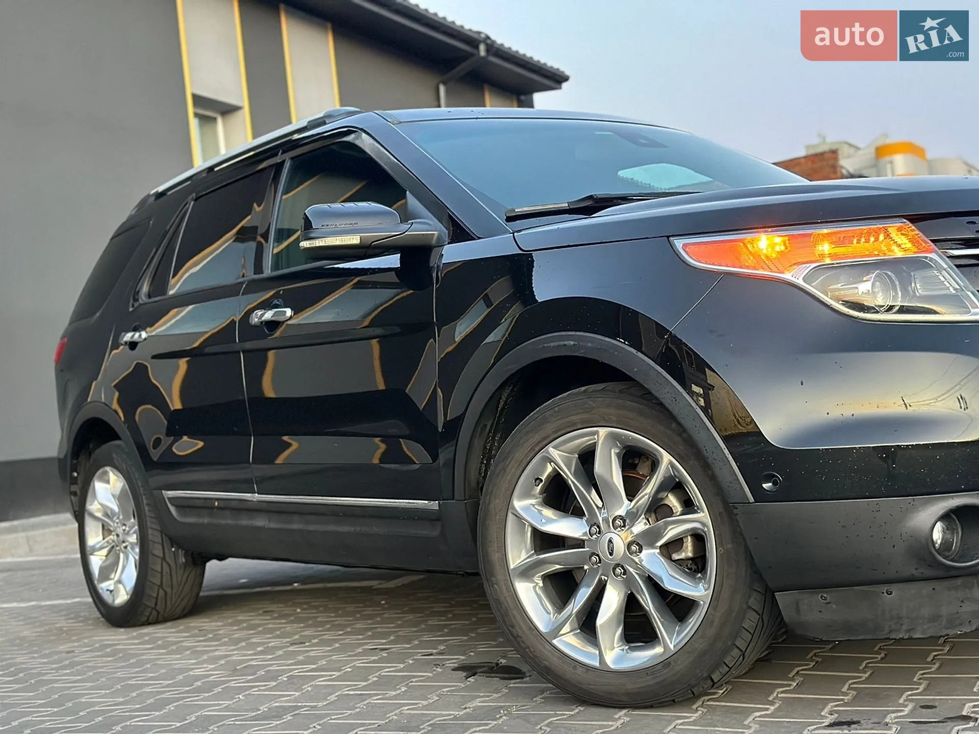 2012 Ford Explorer - мініатюра 8