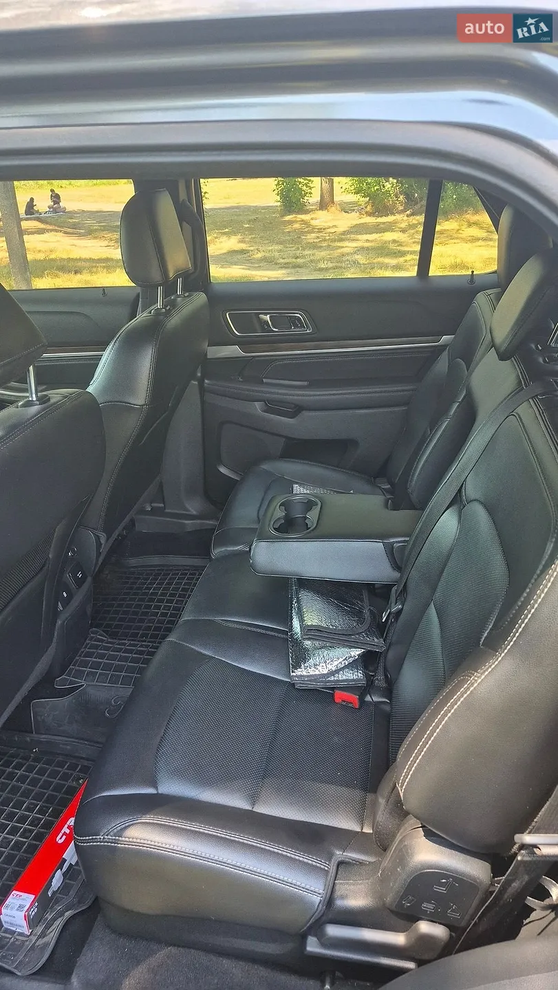 2018 Ford Explorer - мініатюра 7