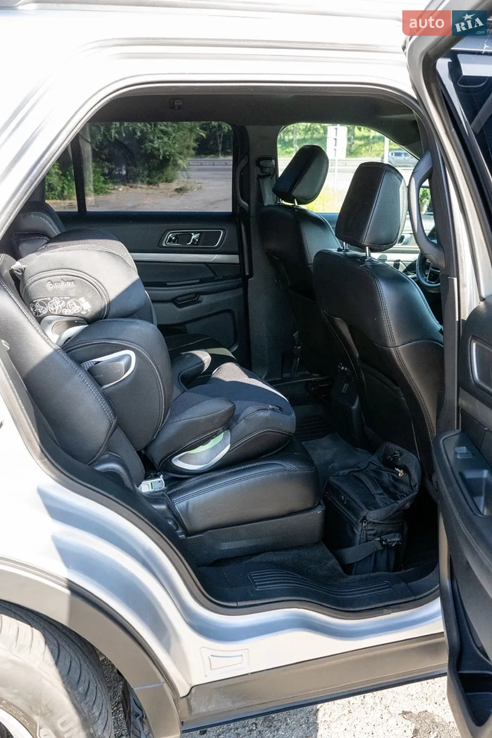 2017 Ford Explorer - мініатюра 21