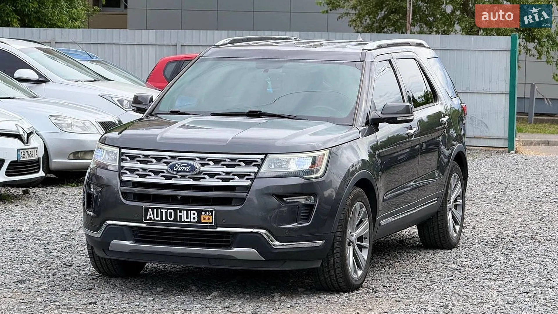 2017 Ford Explorer - мініатюра 4