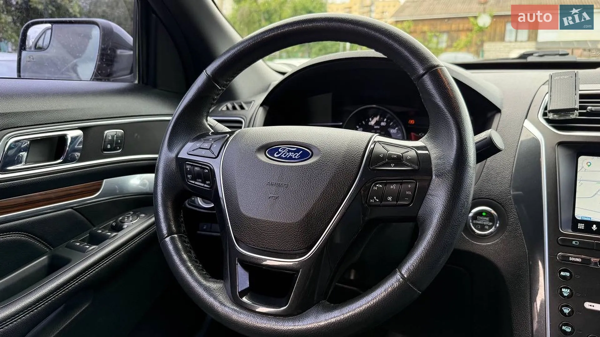2017 Ford Explorer - мініатюра 25
