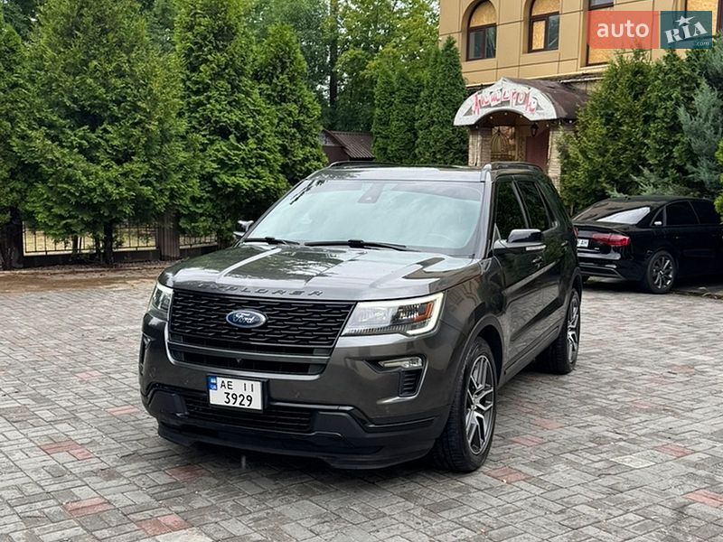 Позашляховик / Кросовер Ford Explorer 2018 в Дніпрі фото 9 Позашляховик / Кросовер Ford Explorer 2018 в Дніпрі