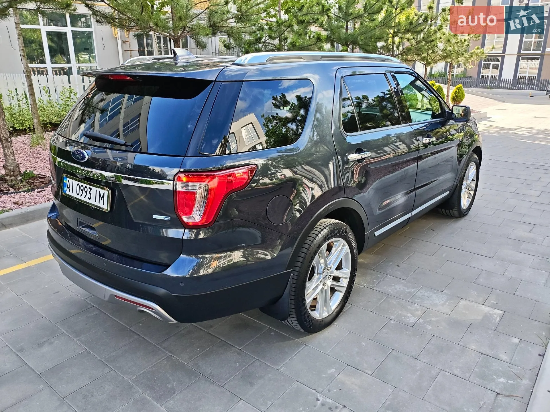 2017 Ford Explorer - мініатюра 8