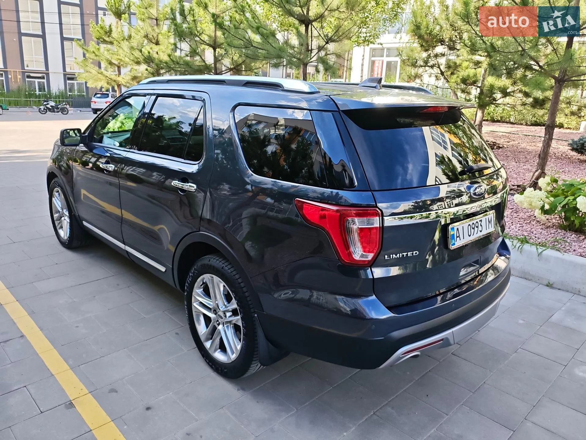 2017 Ford Explorer - мініатюра 7
