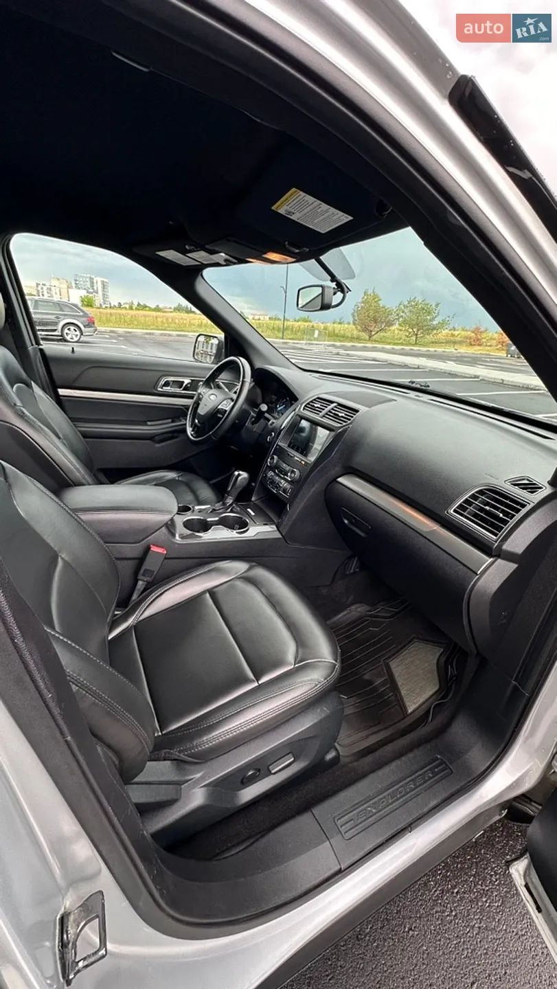2018 Ford Explorer - мініатюра 11