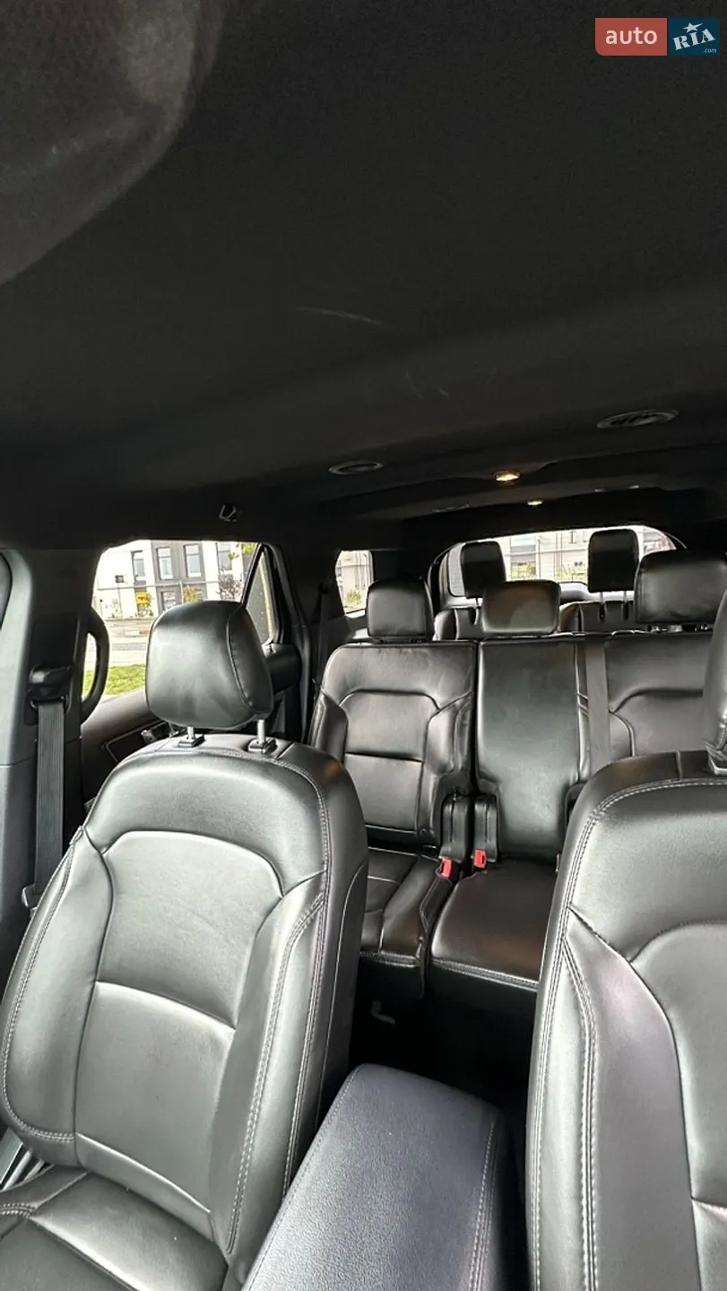 2018 Ford Explorer - мініатюра 16