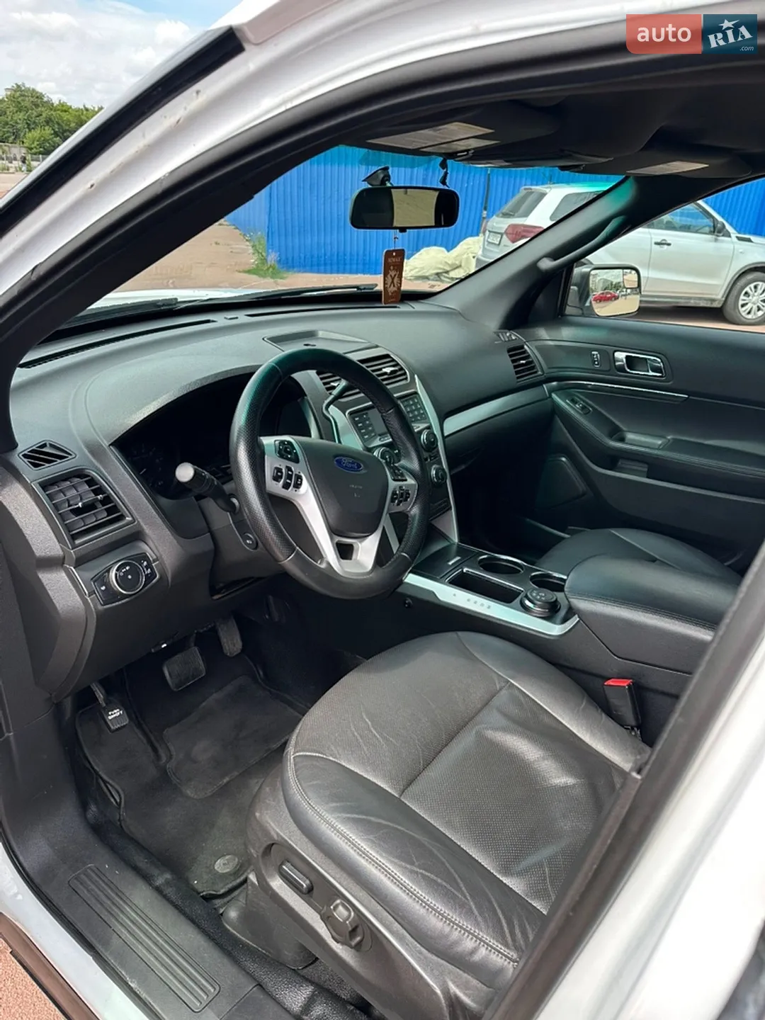 2013 Ford Explorer - мініатюра 15
