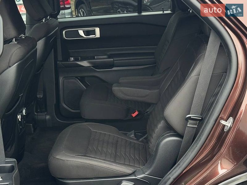 Позашляховик / Кросовер Ford Explorer 2020 в Луцьку