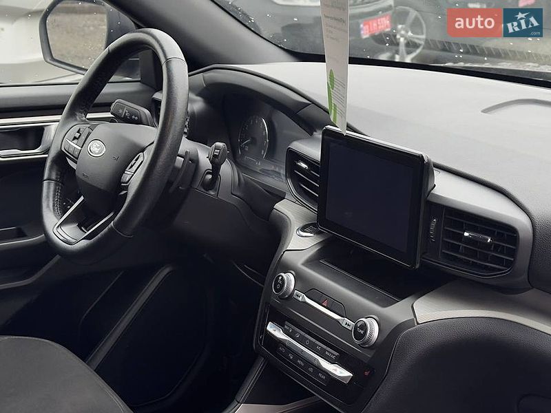 Позашляховик / Кросовер Ford Explorer 2020 в Луцьку